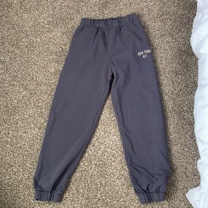 Never worn before sweat pants